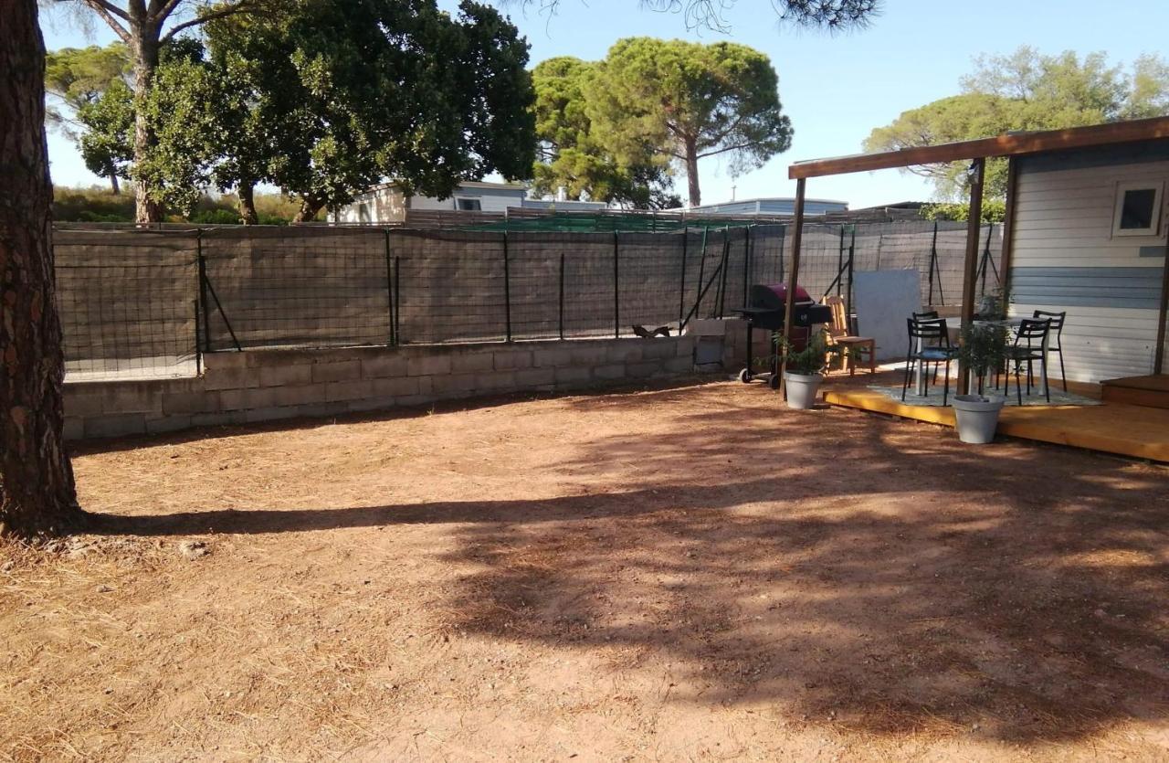 Mobilhome A Frejus A 15 Minute De La Mer Sur Terrain Independant Екстериор снимка