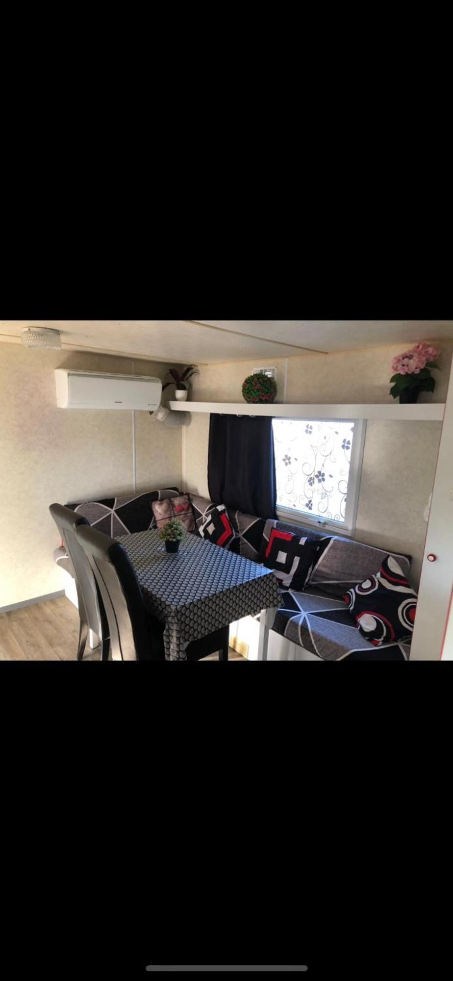 Mobilhome A Frejus A 15 Minute De La Mer Sur Terrain Independant Екстериор снимка